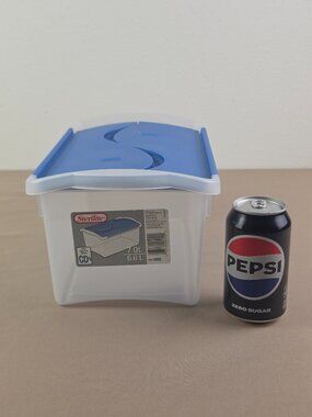 Vtg Sterilite 7Qt Hinged 2 Flaps Lid Storage Box Container 1904 Plastic Blue HTF
